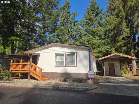 530 Shorepines Place Coos Bay OR 97420