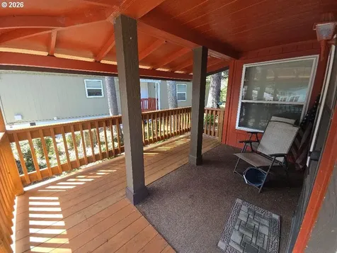 530 Shorepines Place Coos Bay OR 97420