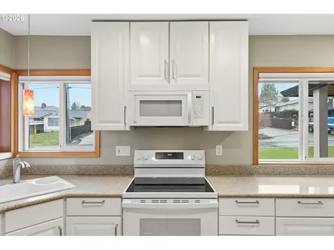 4302 C Street Washougal WA 98671
