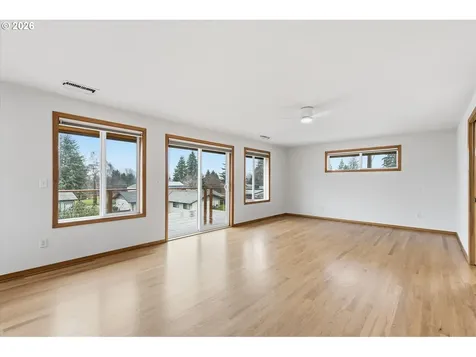 4302 C Street Washougal WA 98671