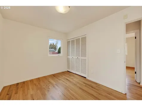 2304 SE 101st Avenue Portland OR 97216