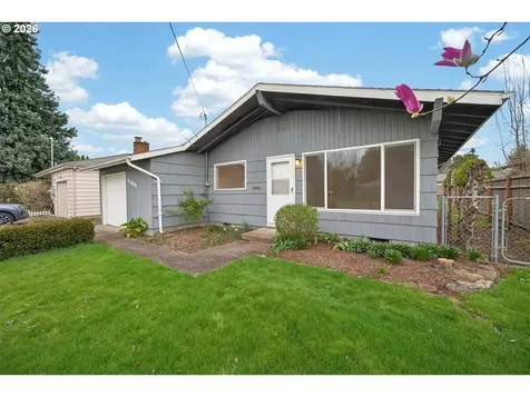 2304 SE 101st Avenue Portland OR 97216