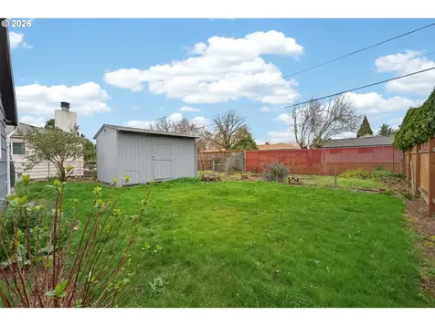 2304 SE 101st Avenue Portland OR 97216