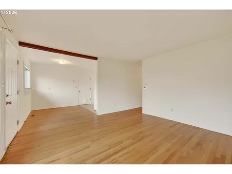 2304 SE 101st Avenue Portland OR 97216