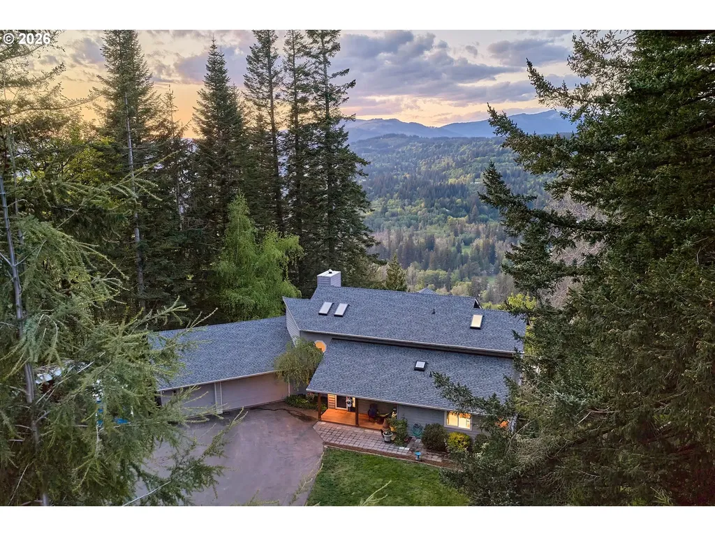 832 Wildlife Drive Washougal WA 98671
