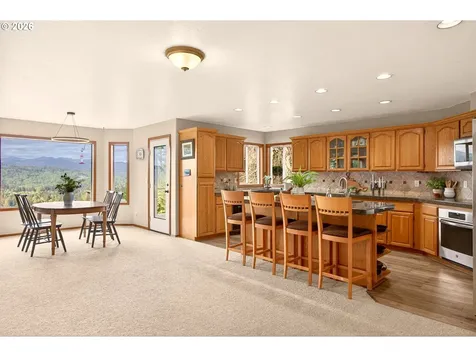 832 Wildlife Drive Washougal WA 98671