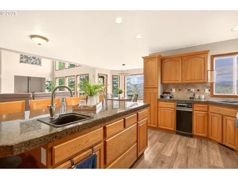 832 Wildlife Drive Washougal WA 98671