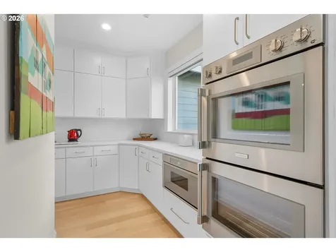 1716 NW Mill Pond Road Portland OR 97229