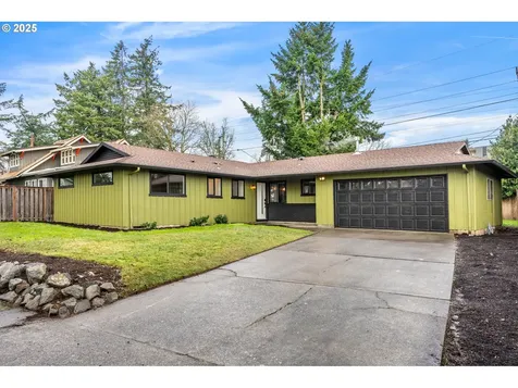 16521 SE Ankeny Street Portland OR 97233