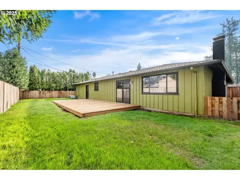 16521 SE Ankeny Street Portland OR 97233