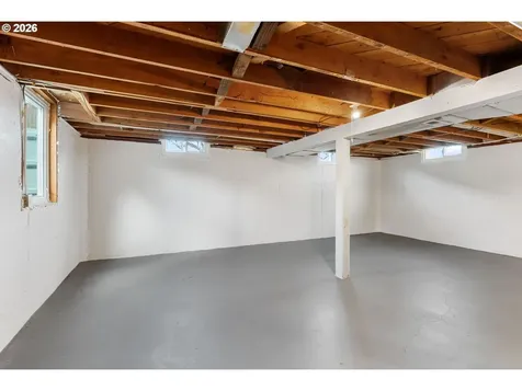 1612 W 10th Street The Dalles OR 97058