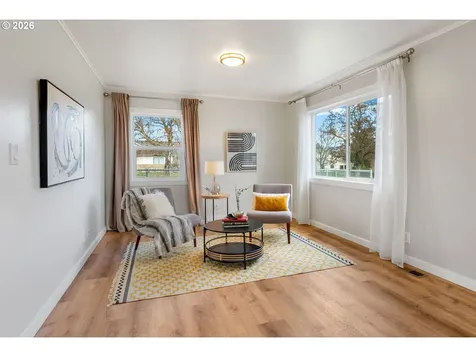 1612 W 10th Street The Dalles OR 97058