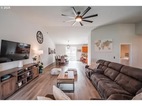 1879 Steelhead Street North Bend OR 97459