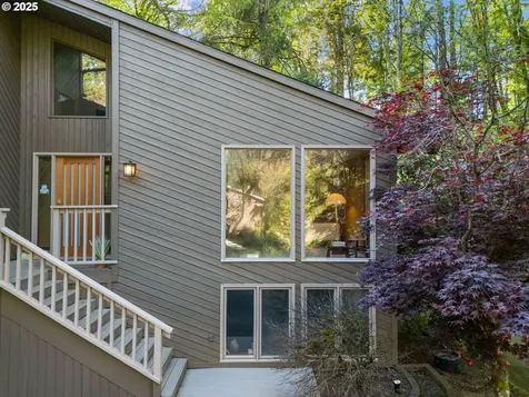 4305 SW 58th Avenue Portland OR 97221