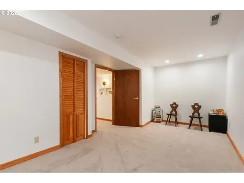4305 SW 58th Avenue Portland OR 97221