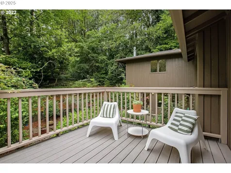 4305 SW 58th Avenue Portland OR 97221