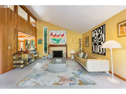 4305 SW 58th Avenue Portland OR 97221