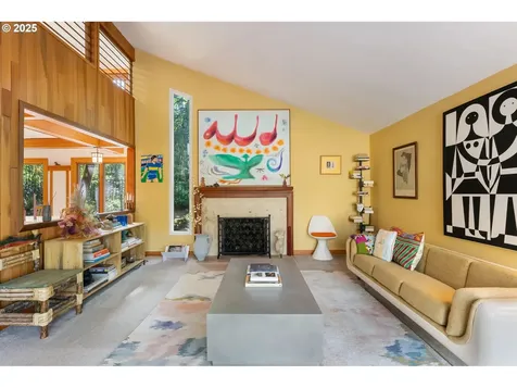 4305 SW 58th Avenue Portland OR 97221