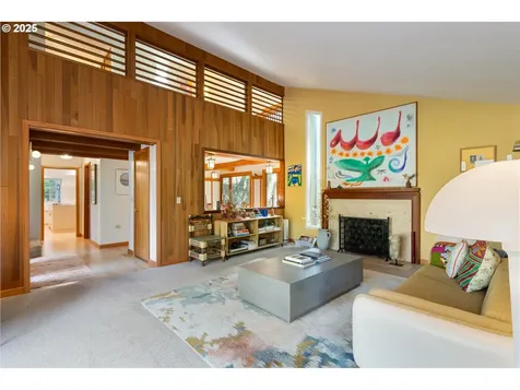 4305 SW 58th Avenue Portland OR 97221