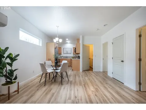 3023 Hummingbird Lane Eugene OR 97405