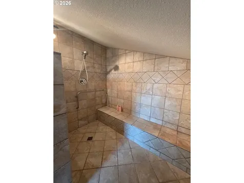 78902 Walters Road Maupin OR 97037
