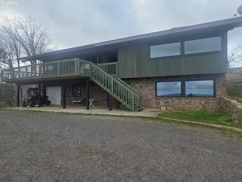 78902 Walters Road Maupin OR 97037
