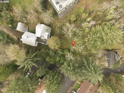 2900 NW Fairfax Terrace Portland OR 97210