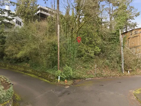 2900 NW Fairfax Terrace Portland OR 97210