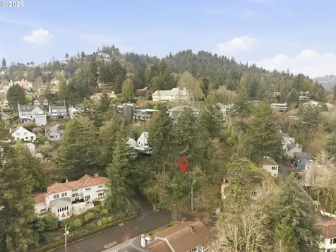 2900 NW Fairfax Terrace Portland OR 97210