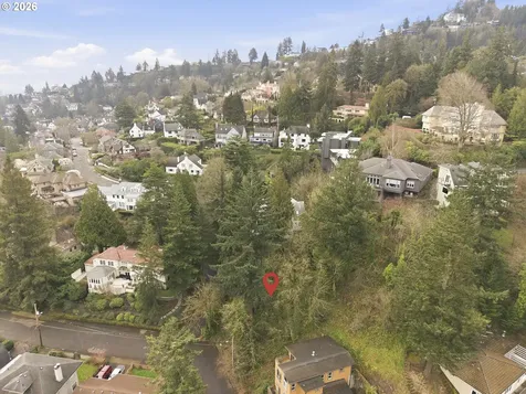 2900 NW Fairfax Terrace Portland OR 97210