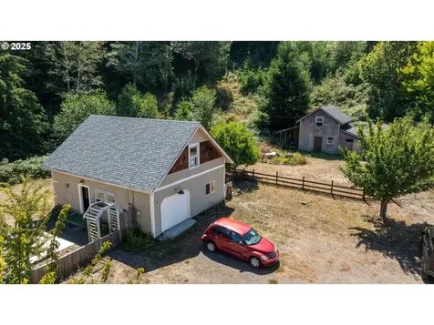 94360 Willanch Lane North Bend OR 97459