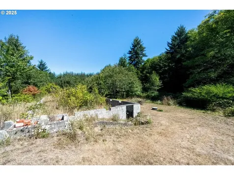 94360 Willanch Lane North Bend OR 97459