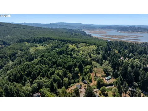 94360 Willanch Lane North Bend OR 97459