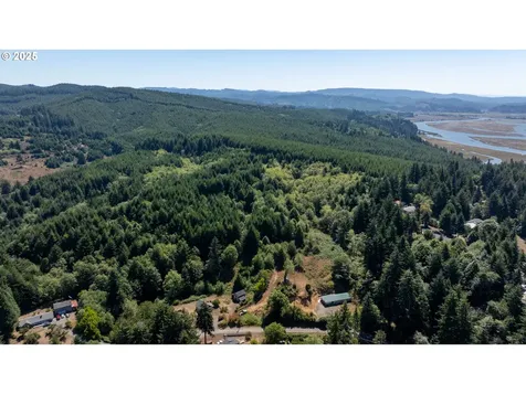 94360 Willanch Lane North Bend OR 97459