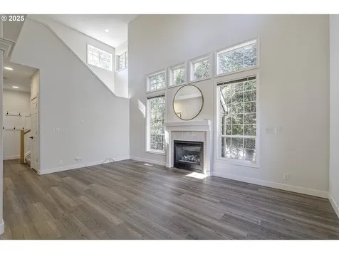 1728 NE Glen Ellen Drive Hillsboro OR 97124