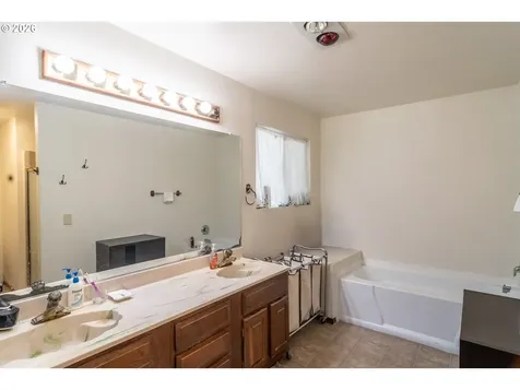 107 Woodoak Drive Roseburg OR 97471