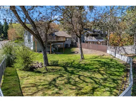 107 Woodoak Drive Roseburg OR 97471