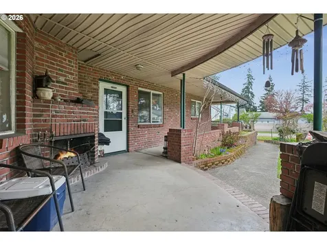 501 SE 157th Avenue Portland OR 97233