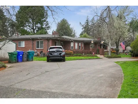 501 SE 157th Avenue Portland OR 97233