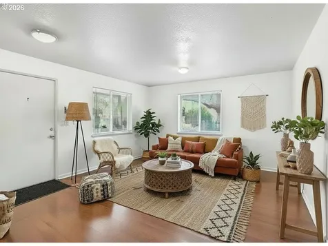 501 SE 157th Avenue Portland OR 97233