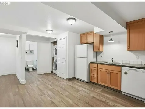 501 SE 157th Avenue Portland OR 97233