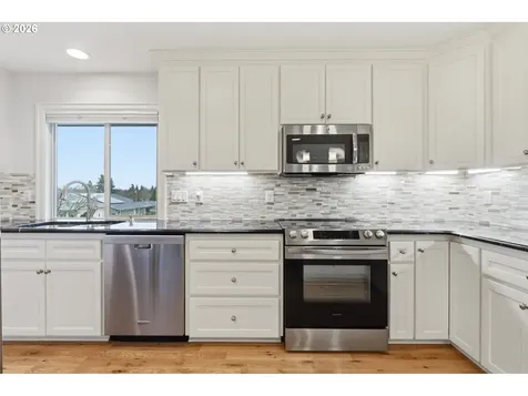 10445 SW Highland Drive Tigard OR 97224