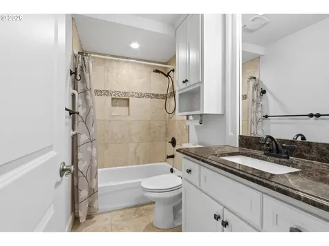 10445 SW Highland Drive Tigard OR 97224