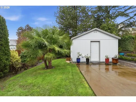 10445 SW Highland Drive Tigard OR 97224