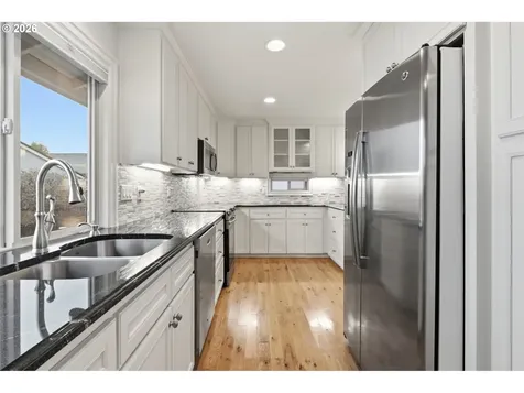 10445 SW Highland Drive Tigard OR 97224
