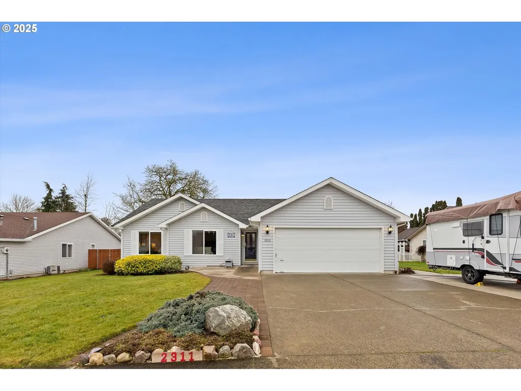 2311 NW 103rd Street Vancouver WA 98685