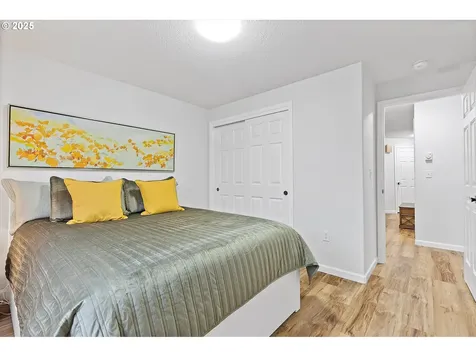 2311 NW 103rd Street Vancouver WA 98685
