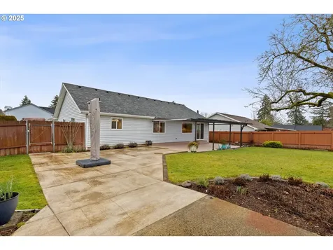 2311 NW 103rd Street Vancouver WA 98685