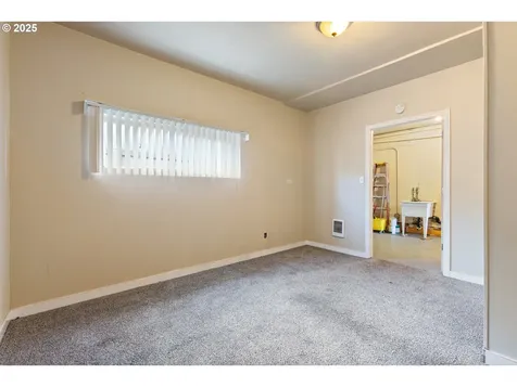 5225 N Concord Avenue Portland OR 97217