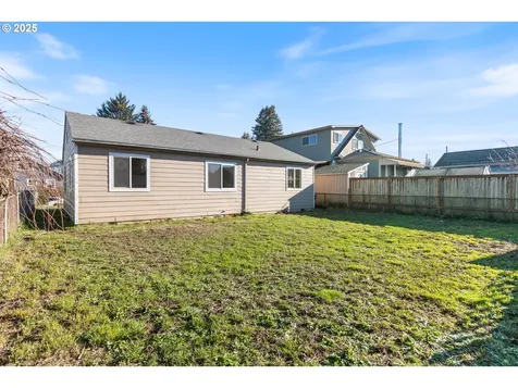 5225 N Concord Avenue Portland OR 97217